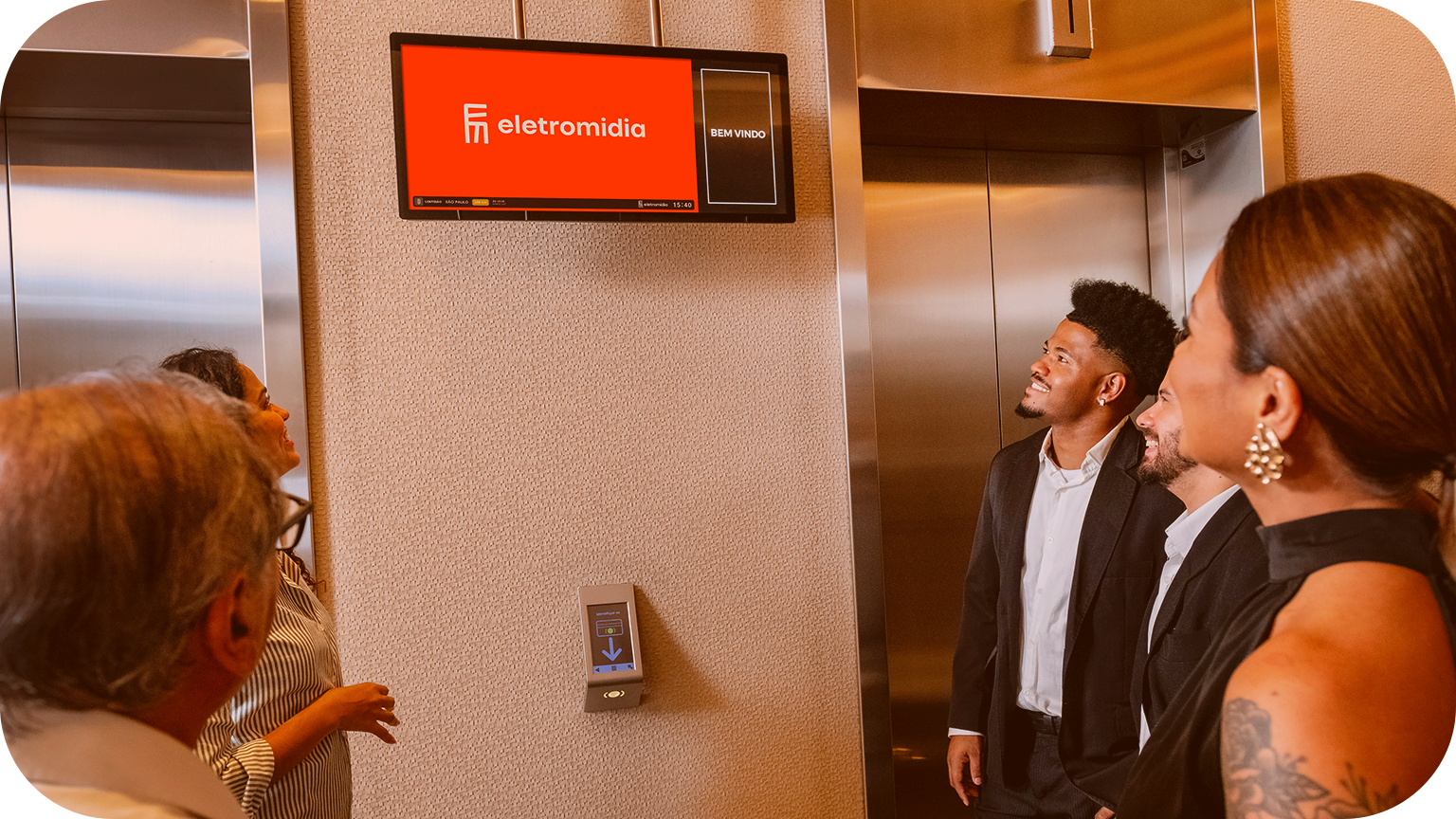 O que é mídia exterior e como ela funciona na prática?